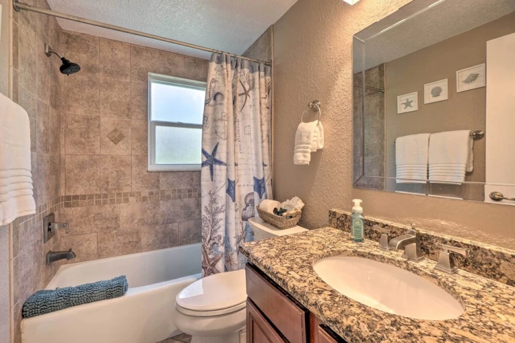 3 Bedrooms Cottage