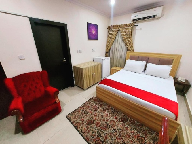 The Ambassadors Hotel