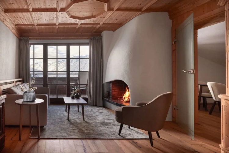 Family Suite with balcony and with mountain view