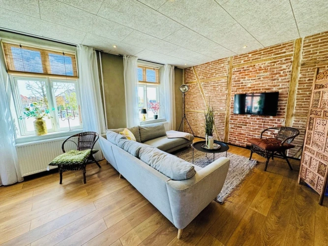 3 Bedrooms Superior Apartment with harbour view