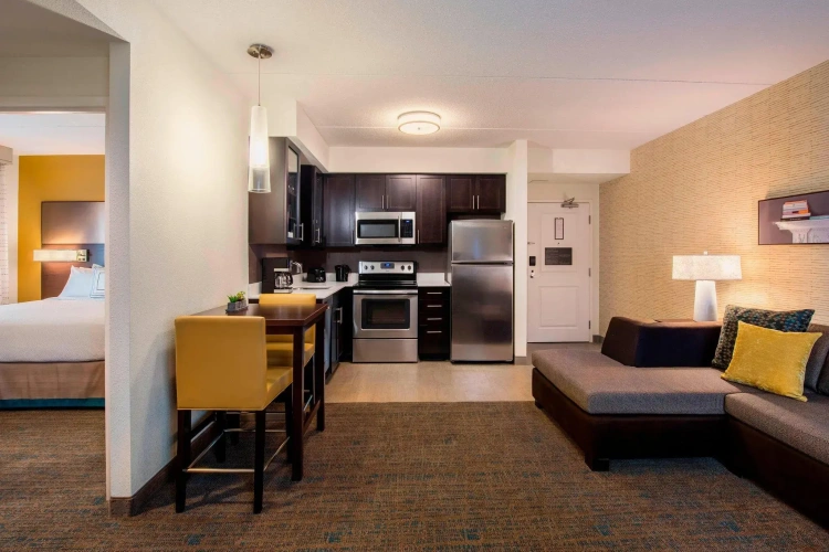 1 Bedroom Double Suite
