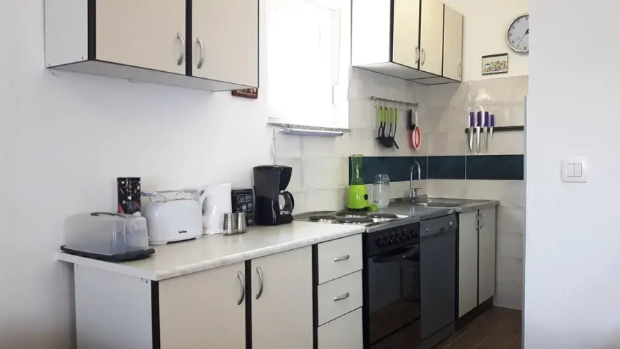 Apartment & rooms Danijel