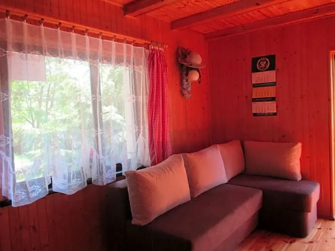 Domek nad jeziorem
