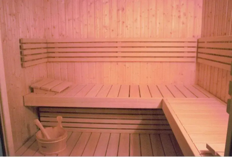 Ferme-Château de Cordey & SPA
