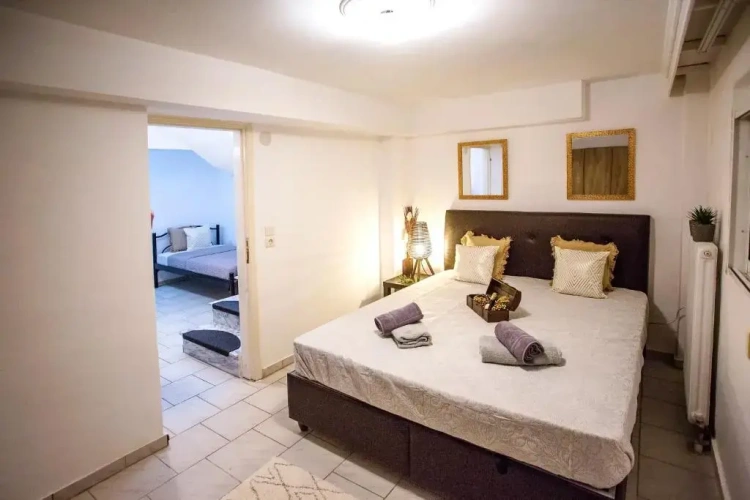 3 Bedrooms Apartment