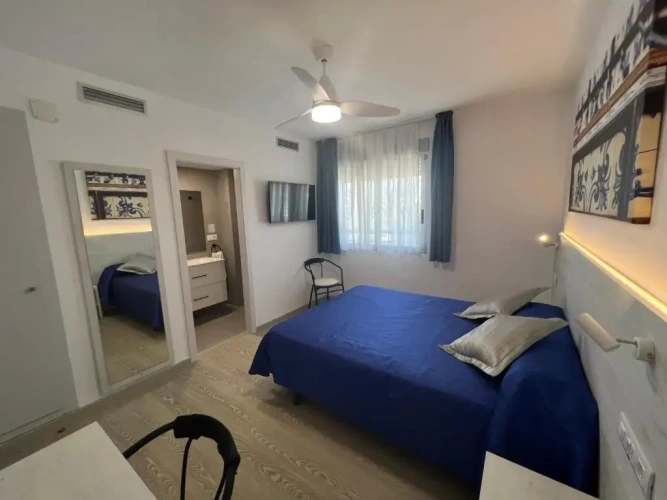 Deluxe Double room with partial sea view