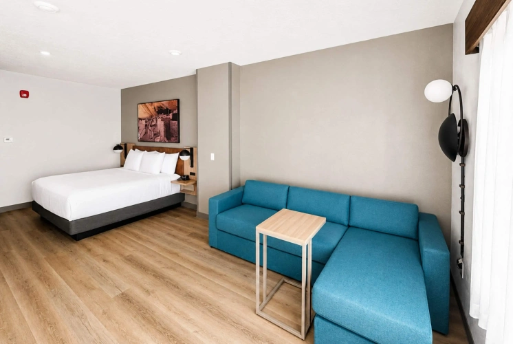 Guest rooms
