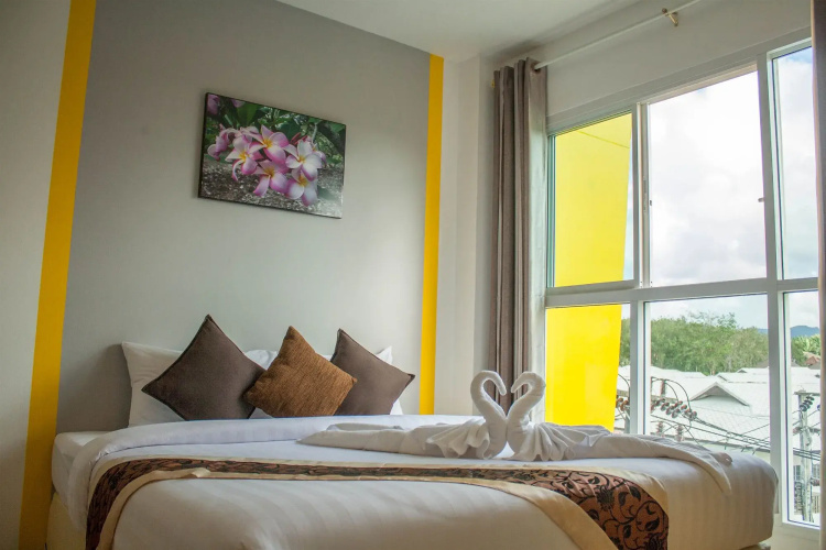 The Sunflower Holiday Hostel