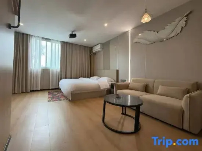 Tongyuan Hotel