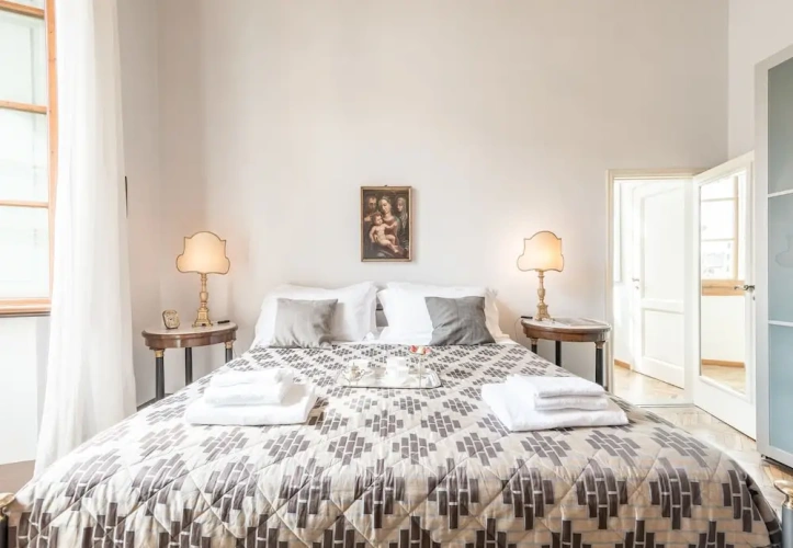 4 Bedrooms Comfort room