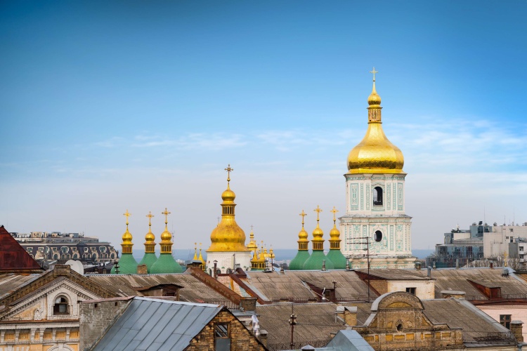 Suite with city view