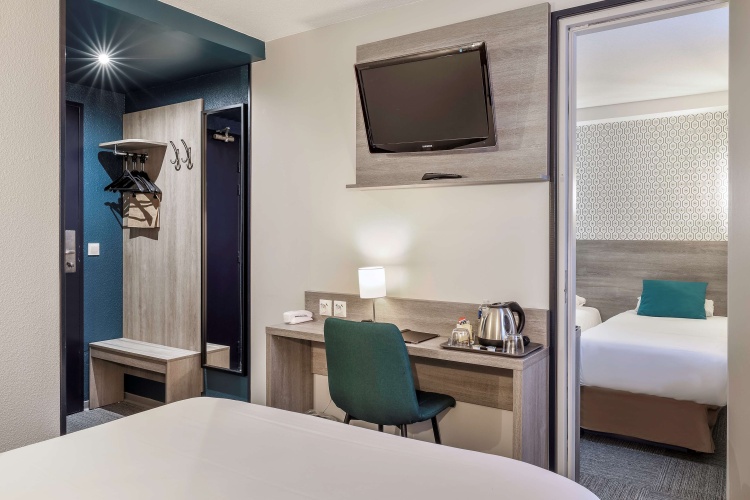 Guest rooms