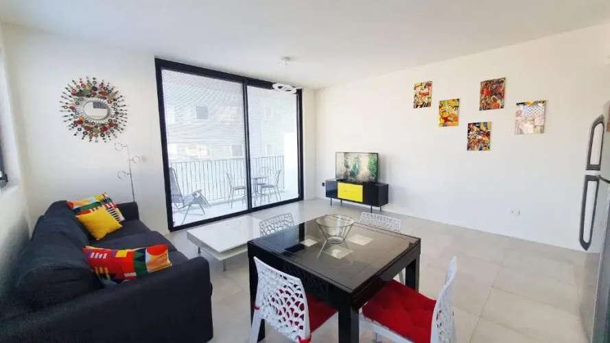 Design 1 Bdr Apartment Beach Side #TL53
