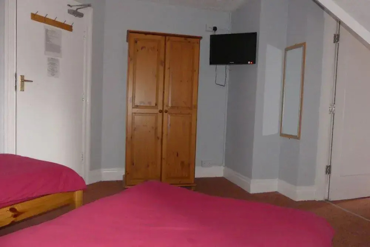 Crosskeys Hotel