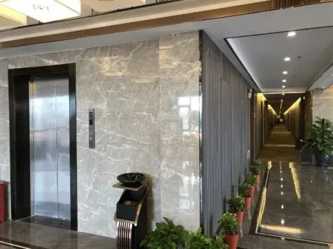 Yangzhou Xinmeida Zhishang Hotel