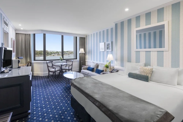 Standard room with river view