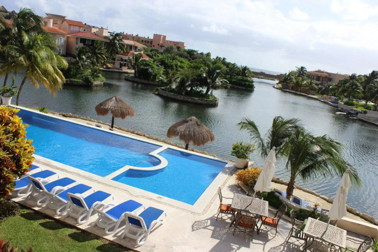 Aventuras Club Lagoon