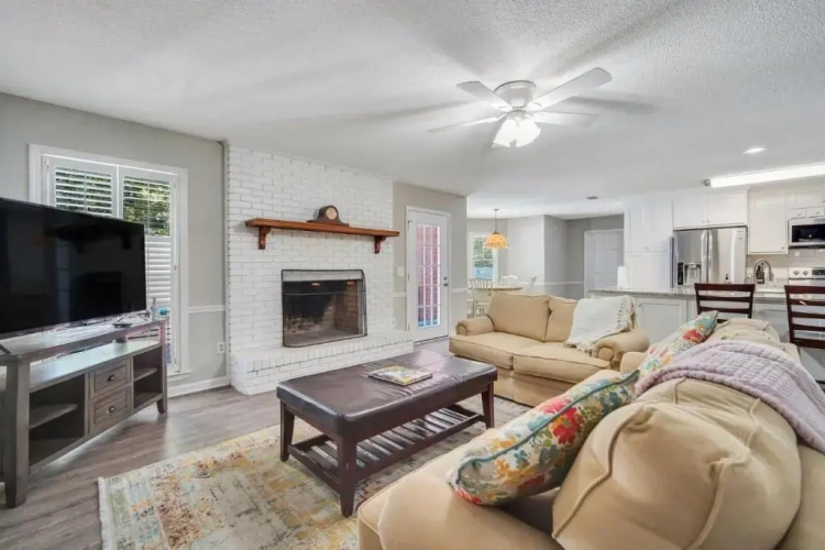 Standard Family room