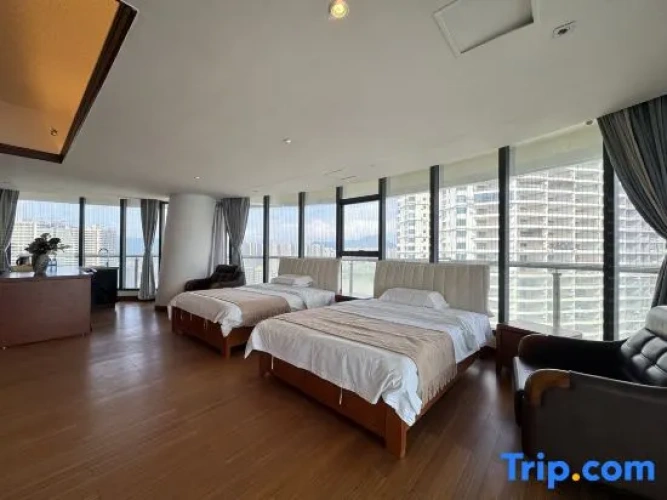 1 Bedroom Suite with view
