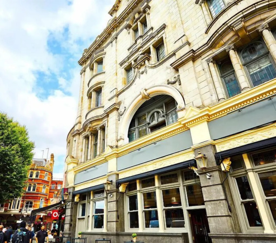 Bacpac Hostel - London
