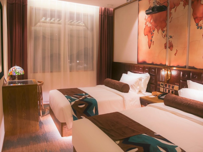Standard Twin room