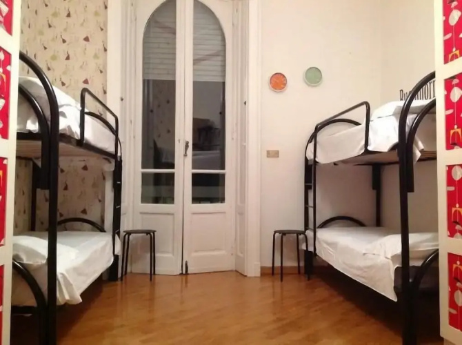 Hostel Lumiere