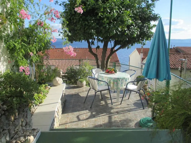 Apartment Matilija