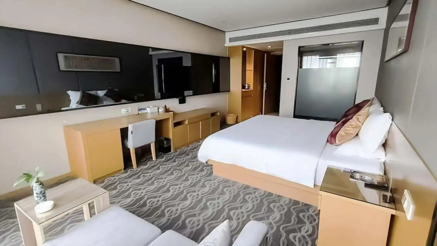 Ganlinhui Malson New Century Hotel