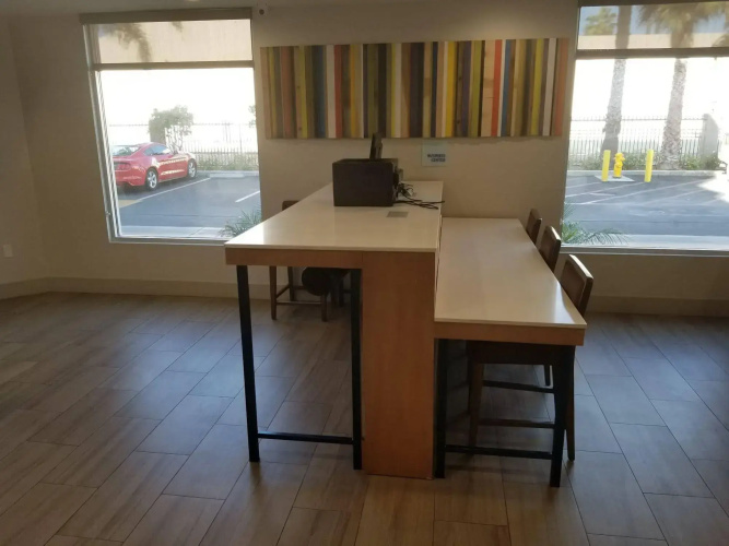 Holiday Inn Express Fullerton - Anaheim by IHG