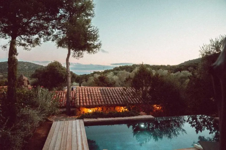 Deluxe Villa