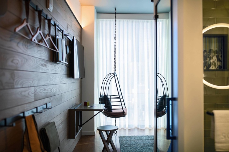Moxy Nyc Downtown photo 14