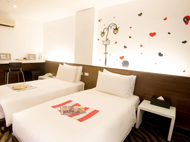 Standard Twin room