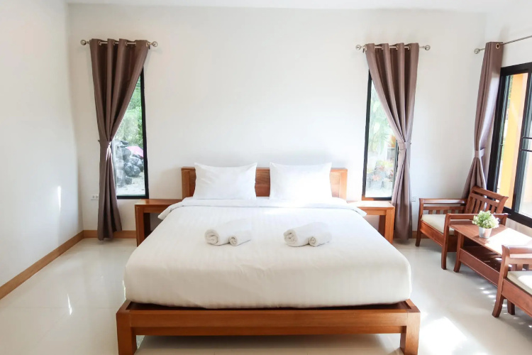 Baan Klang Suan Resort