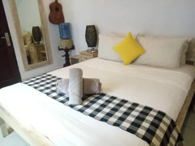 Candra Surf Homestay