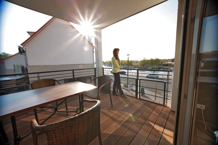 Apartment with balcony