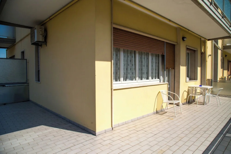 Central Apartment at 250mt From the sea
