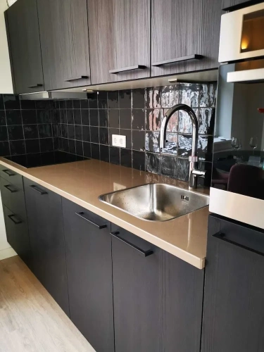 1 Bedroom Apartment with harbour view