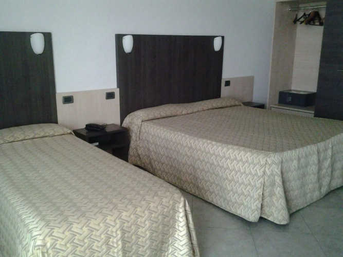 Hotel Lux Modena