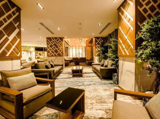 White Diamond Hotel Sari