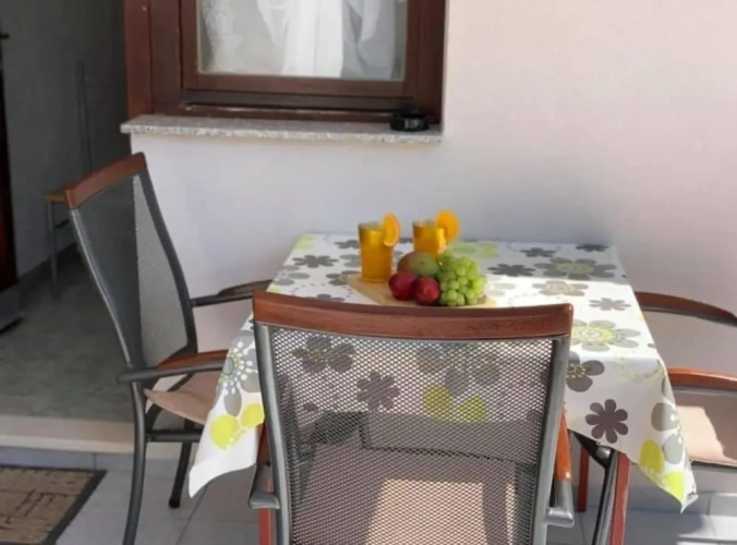1 Bedroom Apartment with balcony