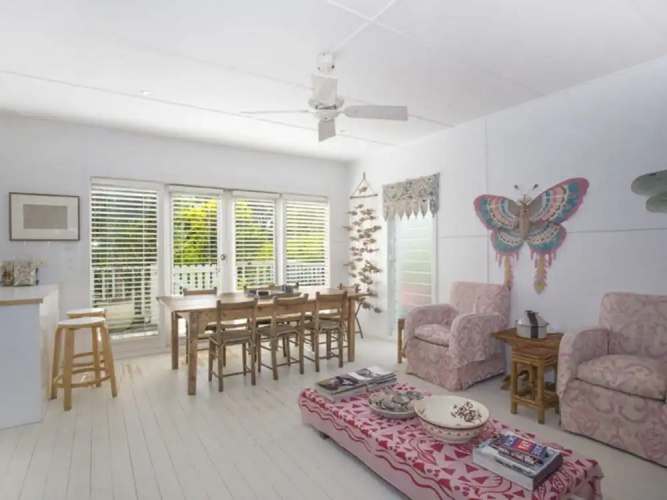 Oriole Street Cottage