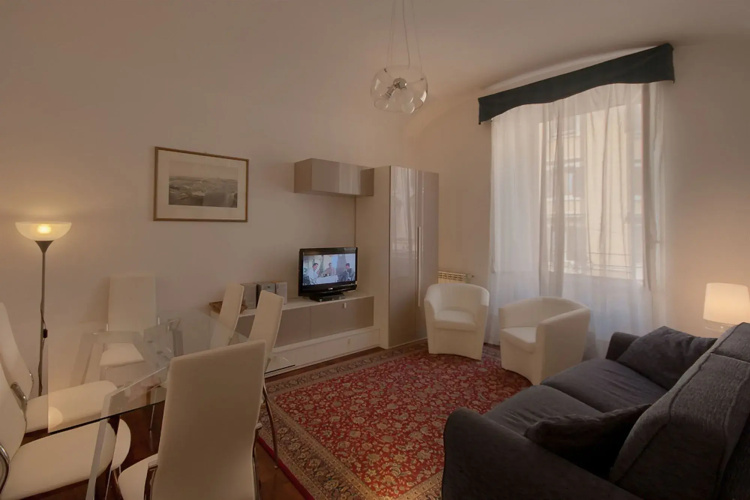 Florje House