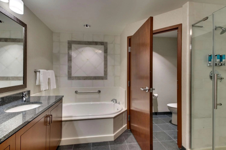 Drury Plaza Hotel Richmond photo 9