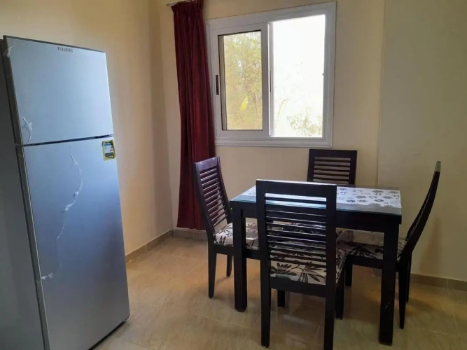 Apartment with garden view
