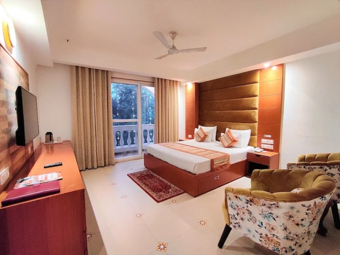 Family Suite with balcony