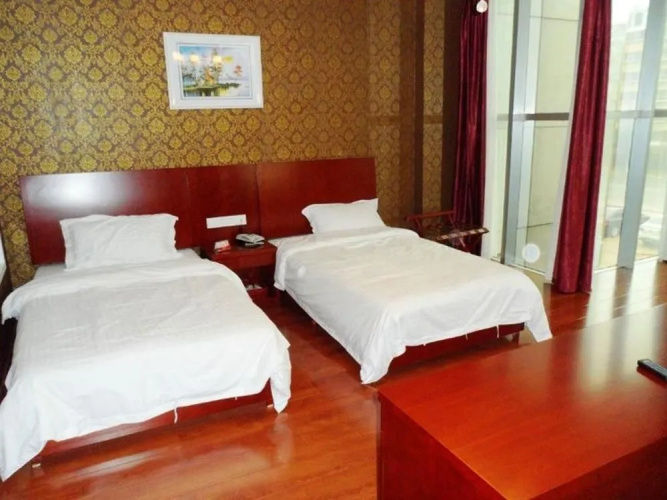 Dongfu Hotel