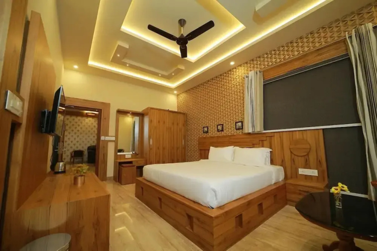 White Gate Luxury Hotel