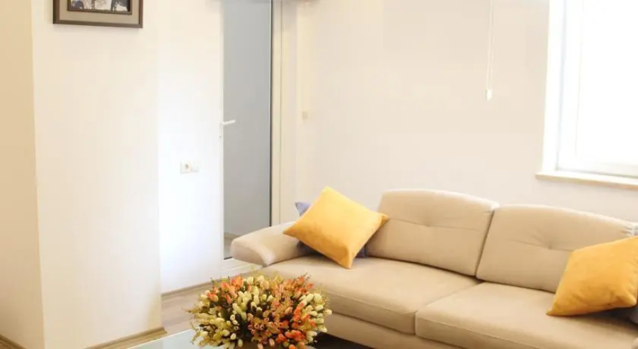 Apartment Shartava
