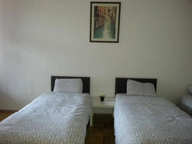 Caterina Hostel and Guesthouse
