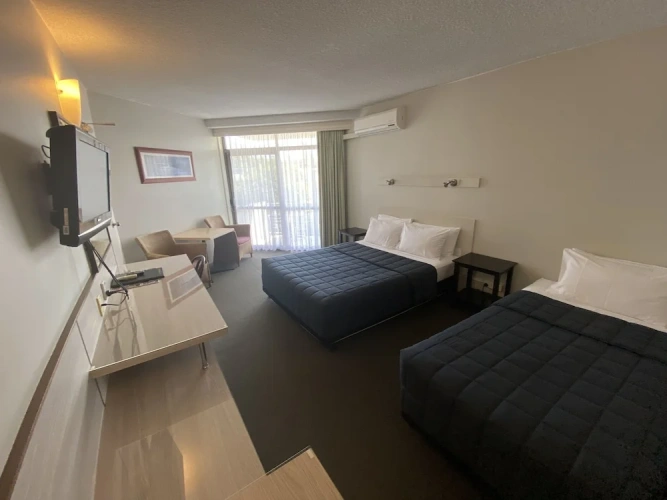 Deluxe Twin room with balcony